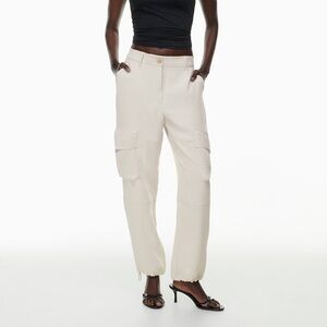 ARITZIA Wilfred Project Cargo Pants in cream size 12